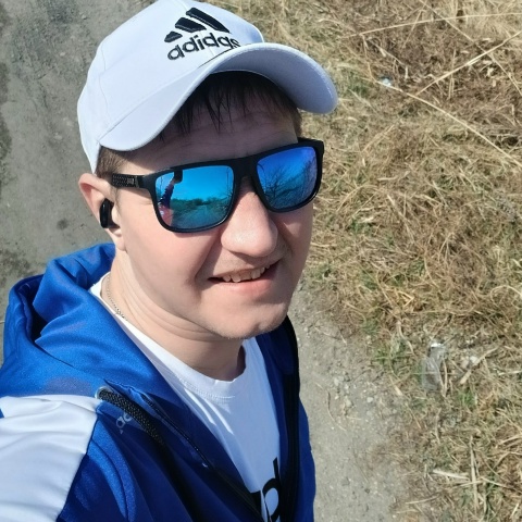 Андрей Владимирович